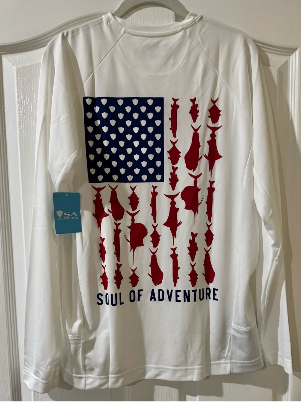 Soul of Adventure Performance Shirt S NWT
Long Sleeve With Mesh Fins and Stripes